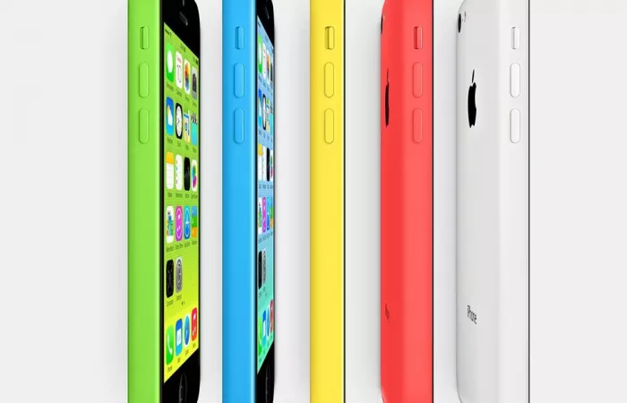 Il ritorno dell’iPhone 5C: la nostalgia tech conquista Gen Z