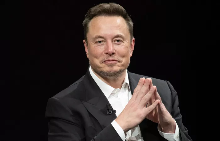 Elon Musk accelera su Terafab: nuovi investimenti per la produzione di chip