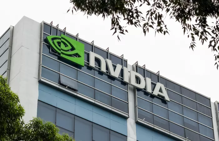 Nvidia perde quota in Cina: i chipmaker locali avanzano nel mercato AI