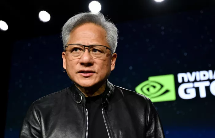 Jensen Huang difende la vendita dei chip Nvidia alla Cina