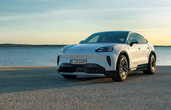 Porsche Cayenne Coupe: debutta la versione completamente elettrica