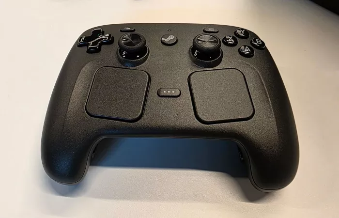 Steam Controller: prezzo di $99 e doppio trackpad per la nuova periferica Valve