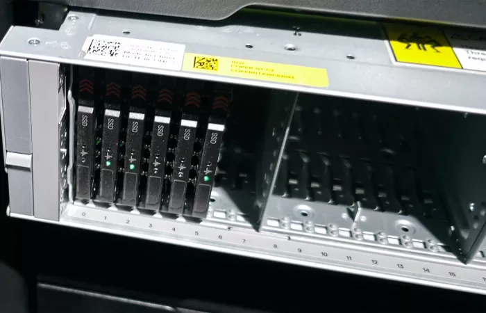 VDURA aumenta i prezzi degli SSD enterprise: +472% in nove mesi