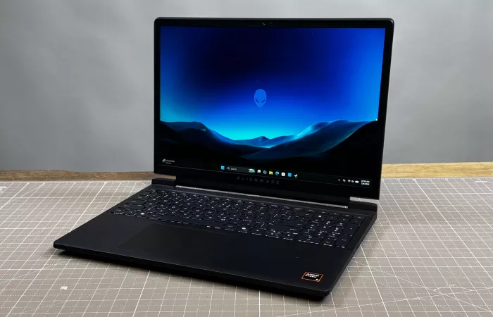 Alienware lancia un laptop gaming economico con hardware di precedente generazione