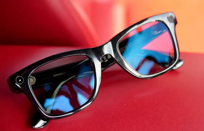Apple posticipa il lancio degli smart glasses al 2027