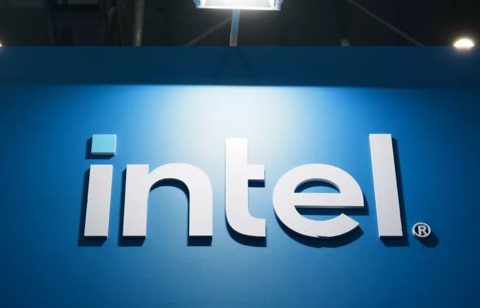 Intel spinge i produttori di PC verso i nuovi processori 18A