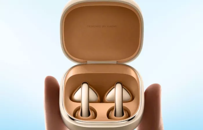 Samsung pronta al lancio degli auricolari open-ear Galaxy Buds Able