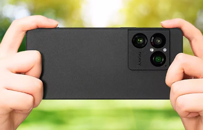 Sony Xperia 1 VIII: l’AI modifica troppo le foto, deludendo i puristi
