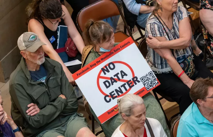 Cresce l'opposizione negli USA ai nuovi data center AI