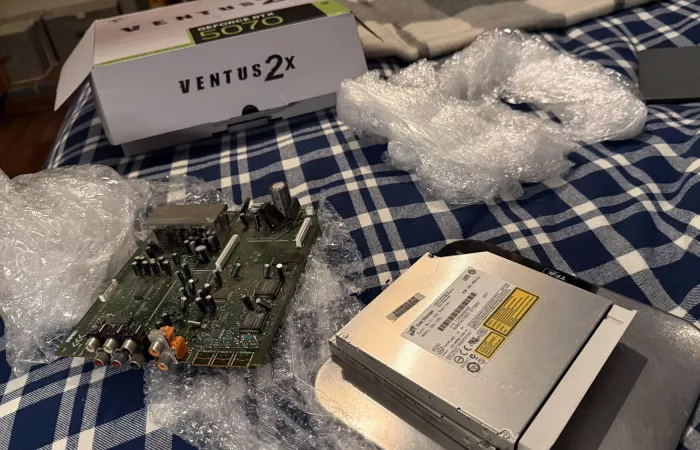 Truffa dei resi su Amazon: RTX 5070 sostituita con e-waste