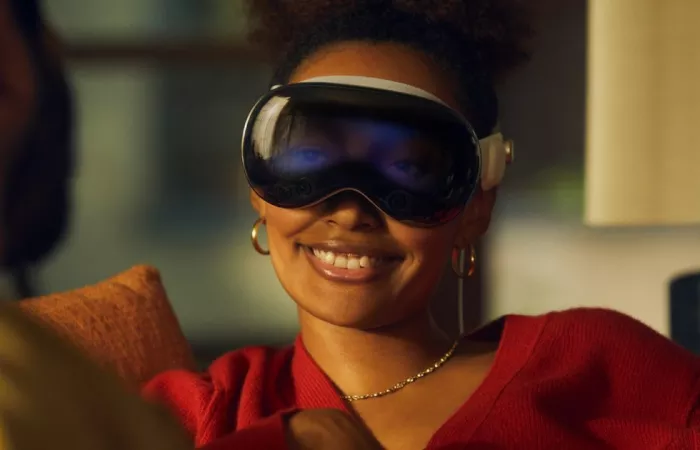 Apple riduce drasticamente la roadmap Vision: solo due smart glasses in arrivo