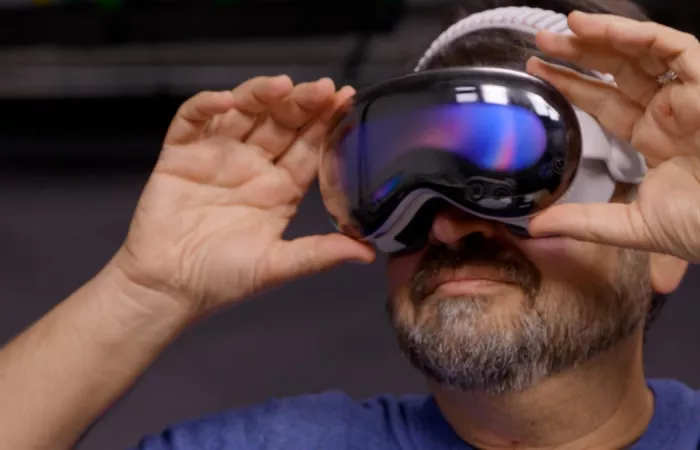 Apple Vision Pro integra l'intelligenza artificiale nelle funzionalità visive