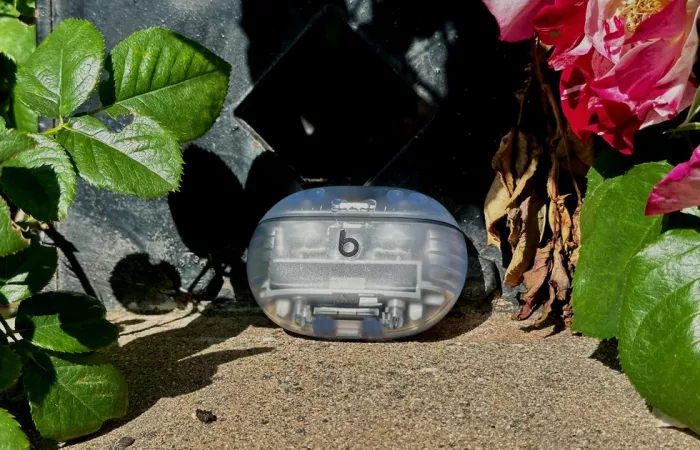 Beats Studio Buds, aggiornamento sicurezza risolve vulnerabilità microfono