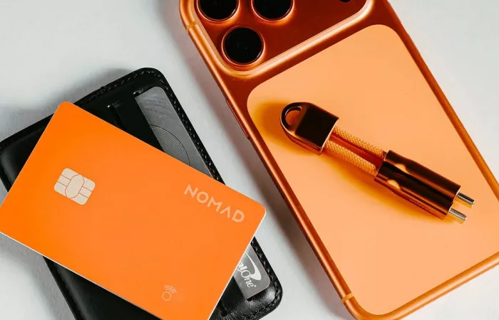 Nomad Tracking Card Pro: il wallet tracker sottile per l’ecosistema Apple