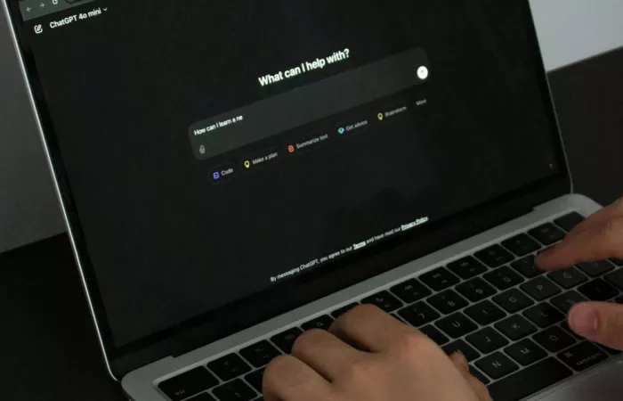 OpenAI introduce l'invio diretto di email da ChatGPT sul web