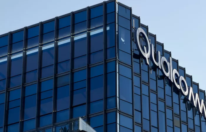 Qualcomm annuncia chip data center dedicati alla Cina, adattati alle restrizioni USA
