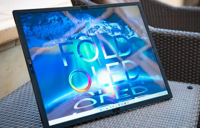 Samsung brevetta un foldable che si trasforma in un box compatto