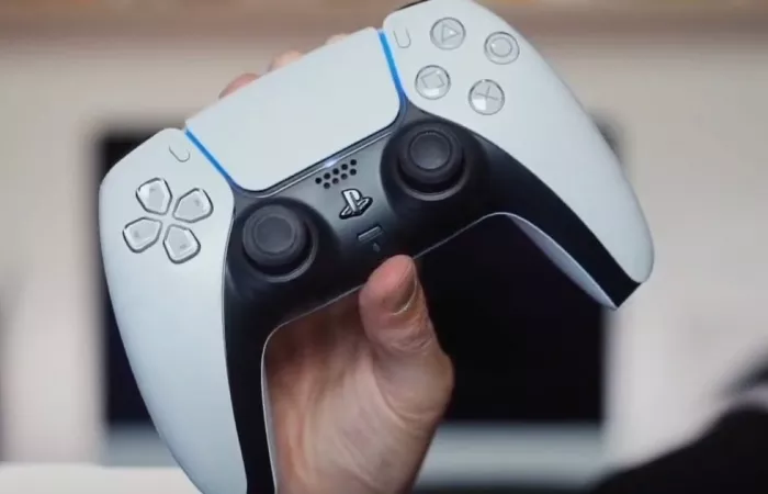 Sony brevetta un sistema di login PSN con controller DualSense come autenticatore