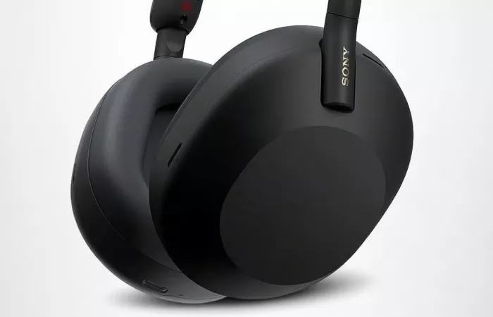 Sony WH-1000XM5: le cuffie noise-canceling di riferimento