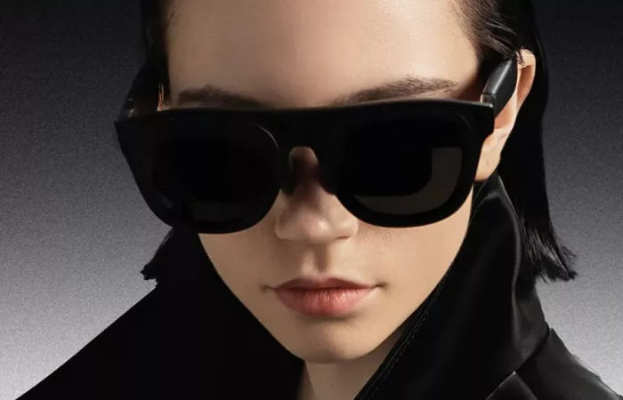 Xreal Aura: smart glasses Android XR con compute puck e Gemini
