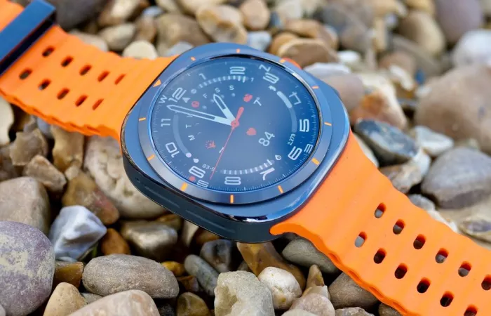 Galaxy Watch Ultra 2 pronto per le immersioni, Watch 9 40mm con batteria potenziata