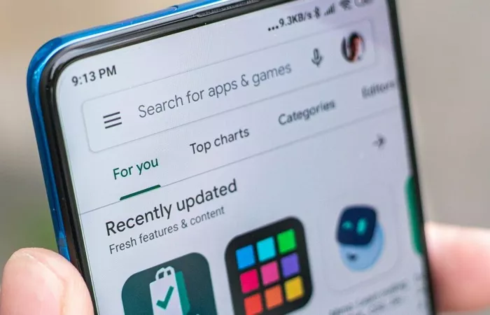 Google aggiorna i termini: Android può usare dati anche a schermo bloccato