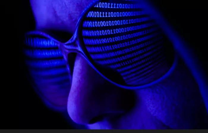 Arrestato hacker di Scattered Spider grazie al tracciamento GDID di Windows 11