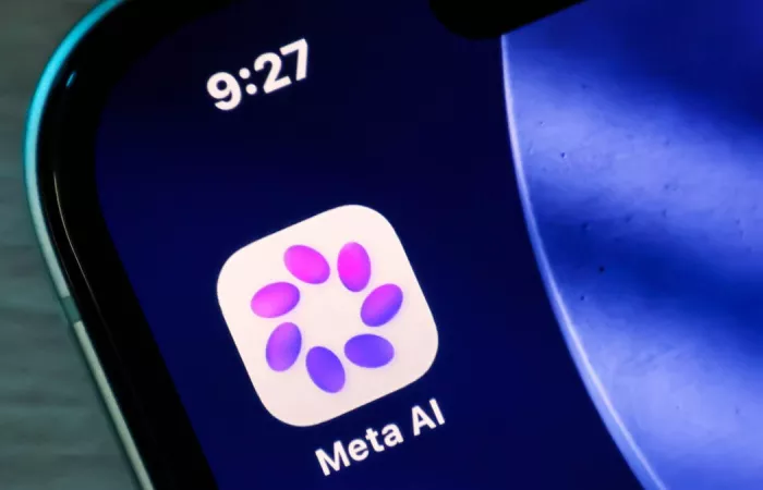 Meta introduce notifiche ai genitori per chat AI su autolesionismo