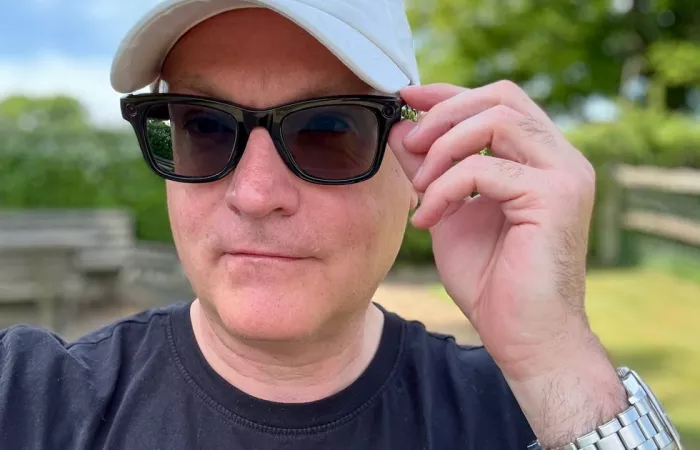 Ray-Ban Meta: limiti mensili per la funzione AI Conversation Focus