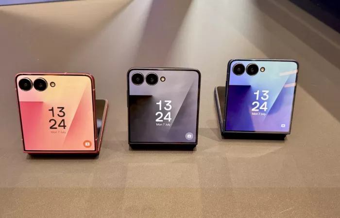Samsung Galaxy Z Flip 8, pochi cambiamenti e nuovo chip Exynos
