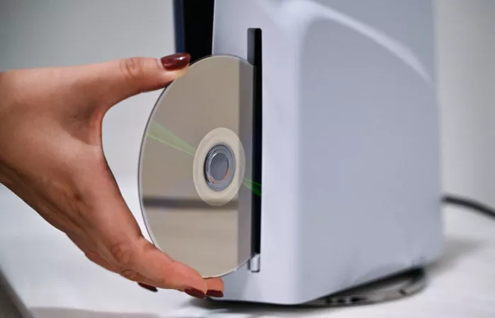 Sony abbandona i giochi su disco: la scelta era inevitabile secondo i dati