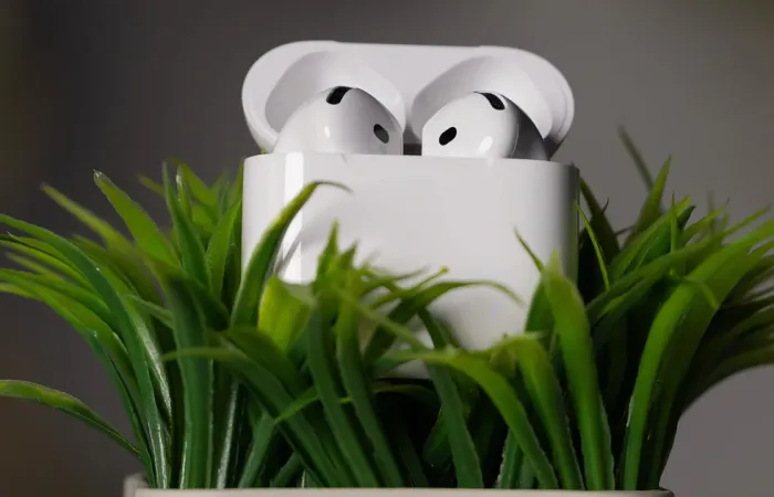 Apple pronta a lanciare AirPods 5 insieme ai nuovi iPhone