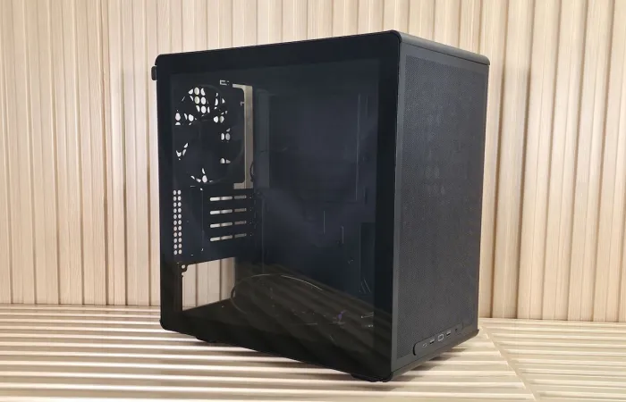 Cooler Master Q300L V3: il case MicroATX economico che sorprende