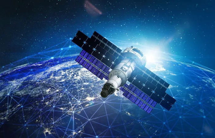 Intel progetta data center orbitali per gestire costellazioni di satelliti LEO