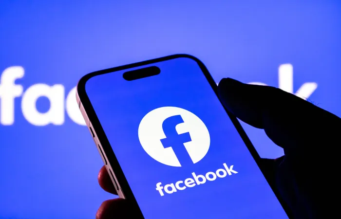 Meta condannata a pagare 567 milioni per danni a minori sui social