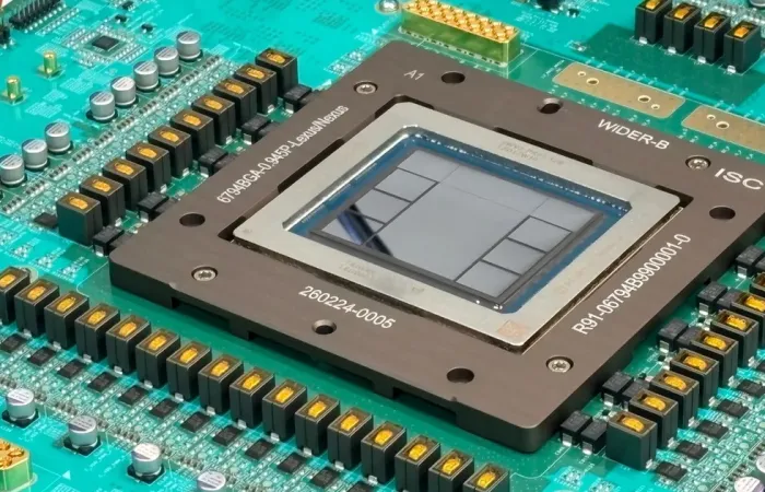 OpenAI presenta Jalapeño: il chip AI più veloce per l'inference