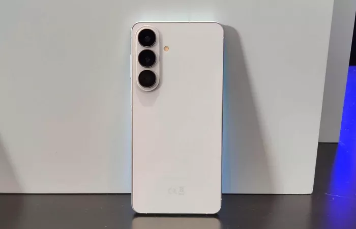 Samsung Galaxy S27 Pro: downgrade per la fotocamera zoom