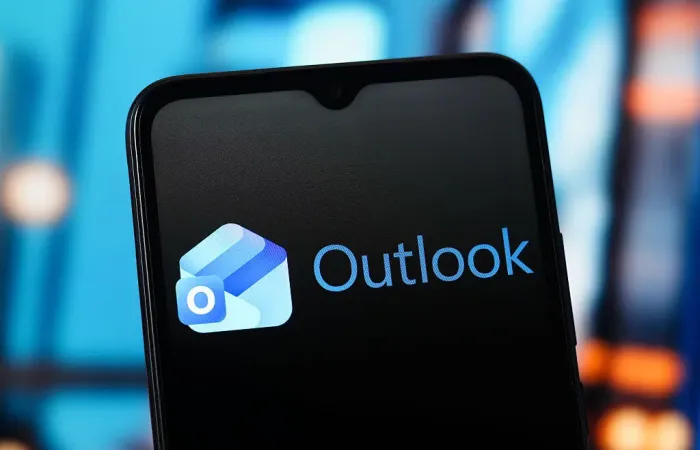 Microsoft conferma la risoluzione totale del blackout di Outlook
