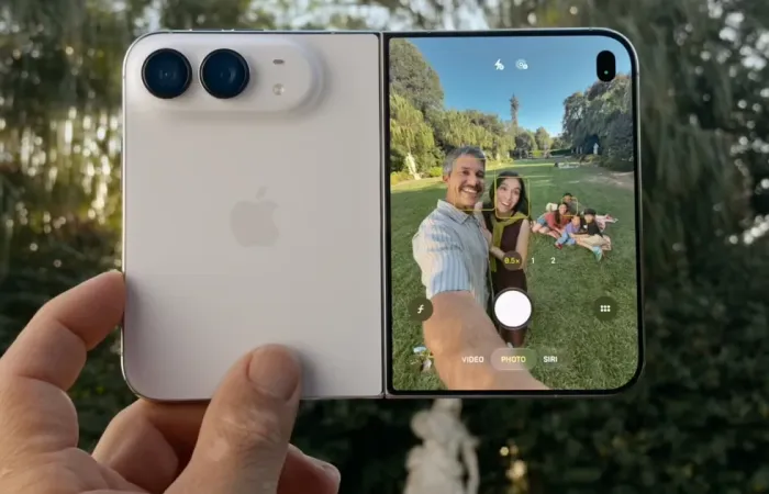 iPhone Duo esaurito: le prime consegne del foldable Apple slittano al 2027