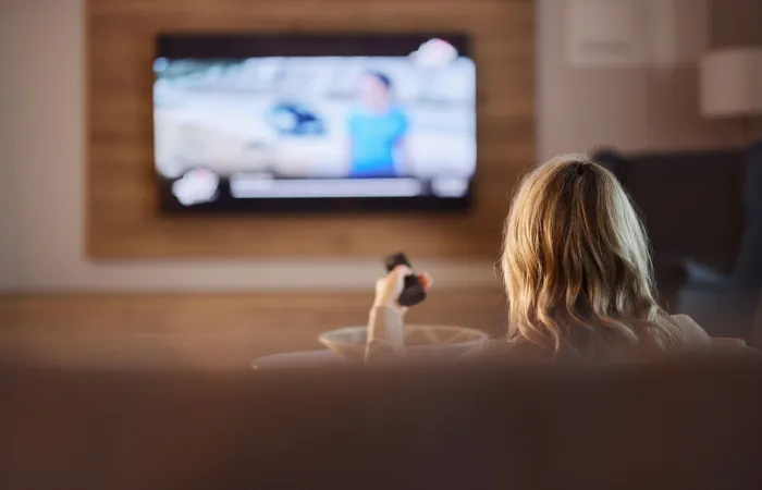 Samsung TV accusati di raccogliere audio e screenshot tramite AI per fini pubblicitari